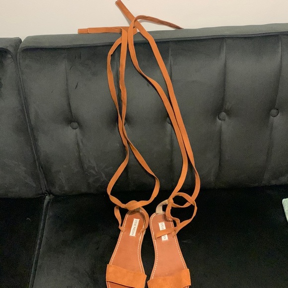 Steve Madden Tie Up Sandals - Picture 1 of 4